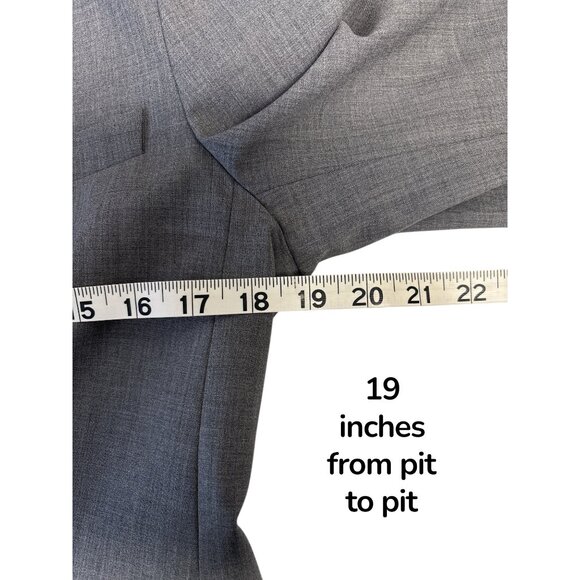Theory Women’s Gray Wool Stretch Blazer Size 10 — Tailored One-Button Jacket — P - Picture 10 of 11